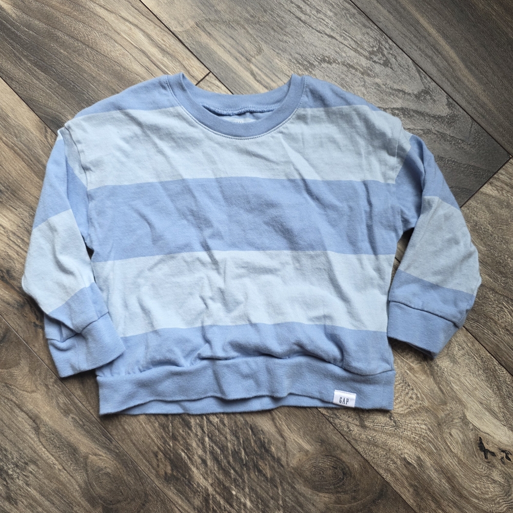 Gap Crew Neck Shirt